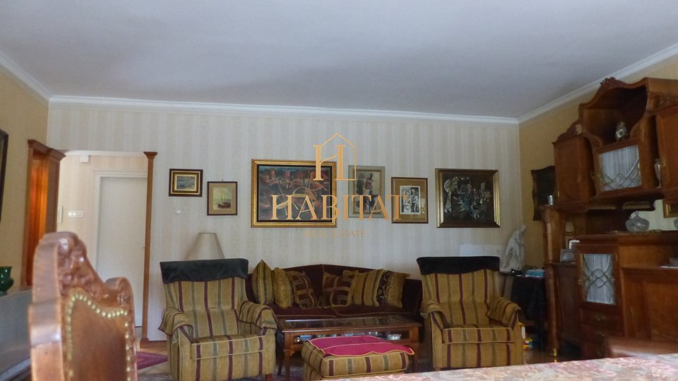 House, 400 m2, For Sale, Opatija