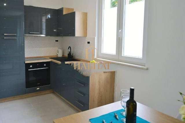 House, 129 m2, For Sale, Opatija