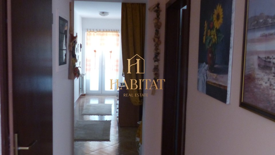 Apartment, 240 m2, For Rent, Opatija