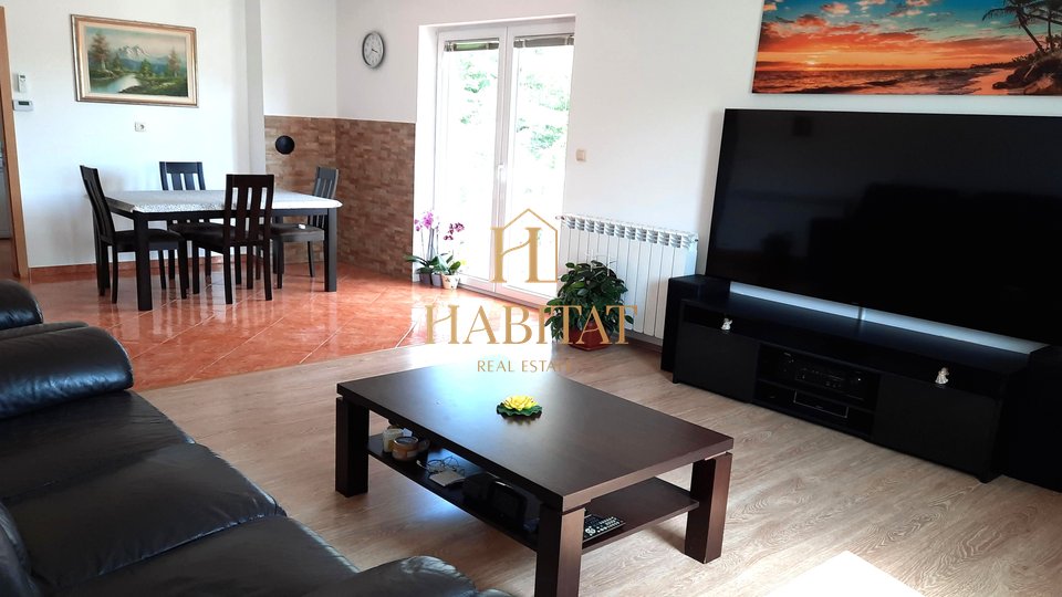 House, 250 m2, For Sale, Rijeka - Gornja Drenova