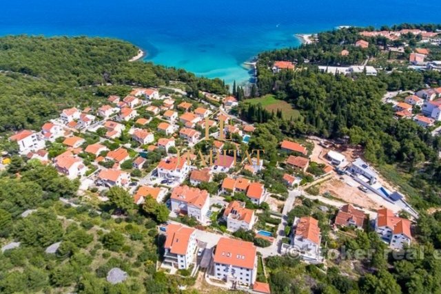 Dalmatia, Island of Brač, Supetar, building plot 3000m2, mixed use, sea view, 350m from the sea