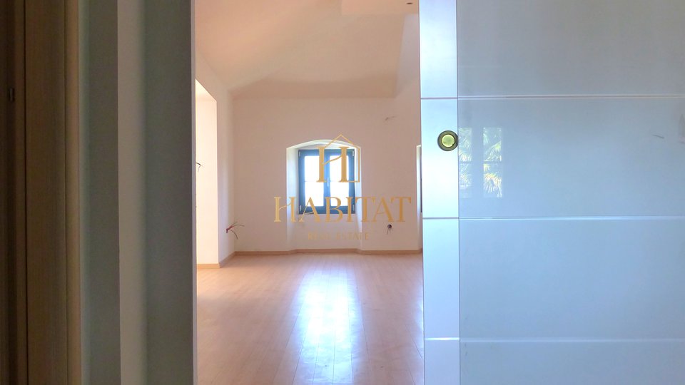 Apartment, 185 m2, For Sale, Opatija