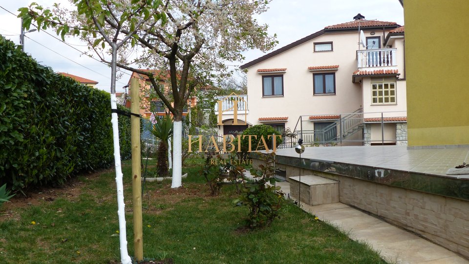 Hiša, 651 m2, Prodaja, Rijeka - Marinići
