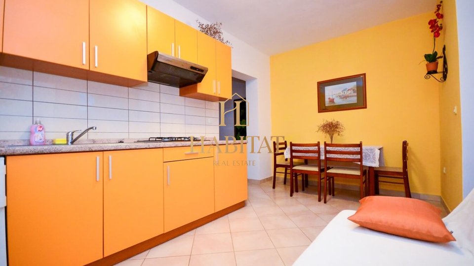 House, 390 m2, For Sale, Posedarje - Vinjerac