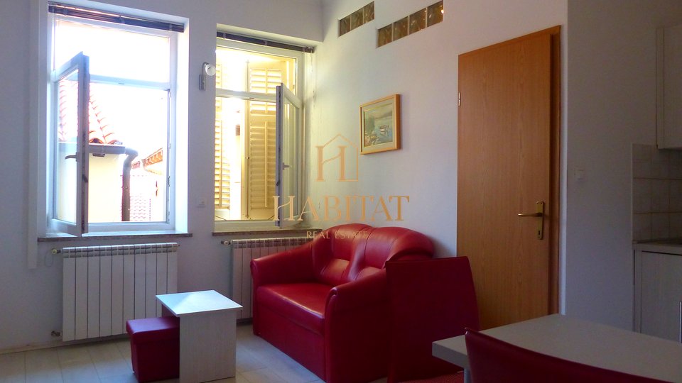 Apartment, 81 m2, For Rent, Lovran