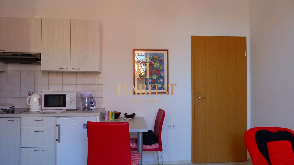 Apartment, 81 m2, For Rent, Lovran