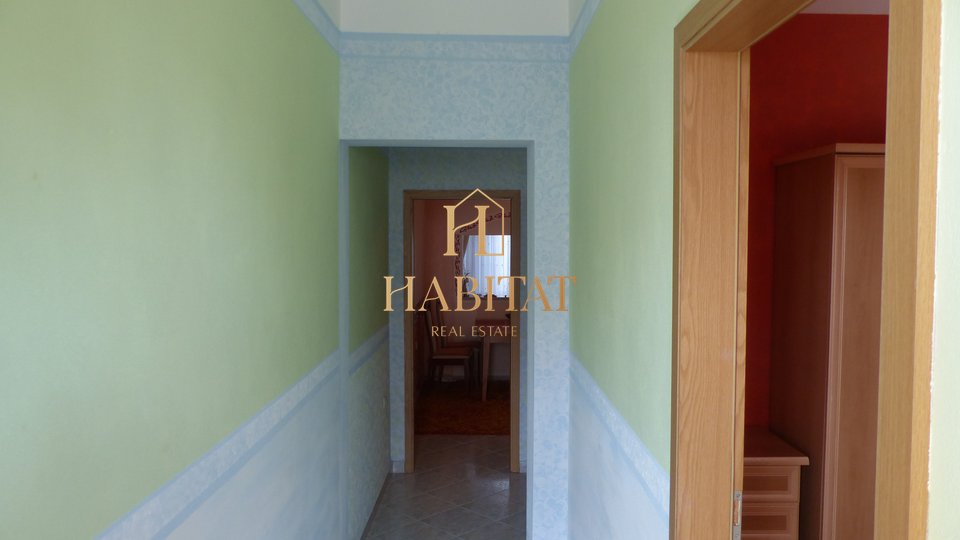 Hiša, 480 m2, Prodaja, Jadranovo