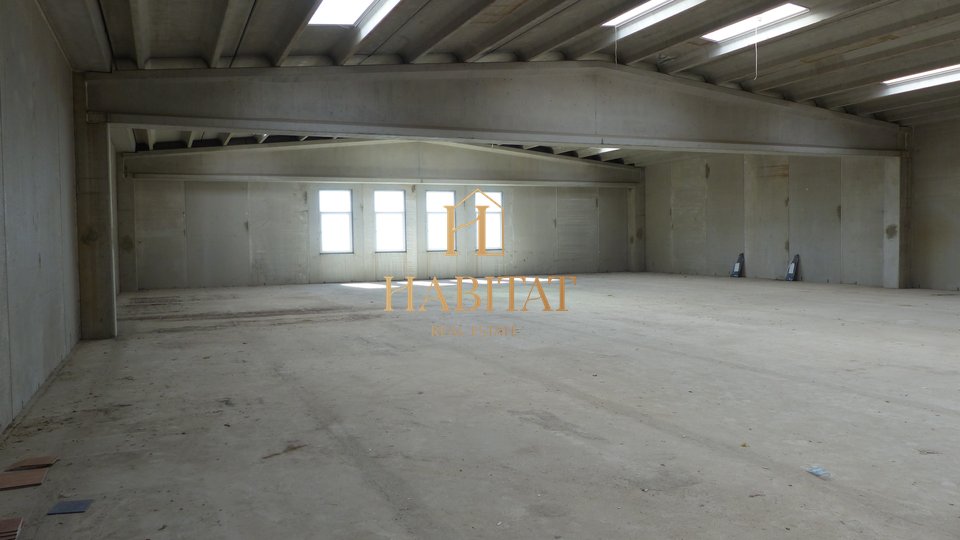 Commercial Property, 750 m2, For Sale, Matulji