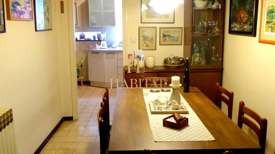 House, 332 m2, For Sale, Opatija