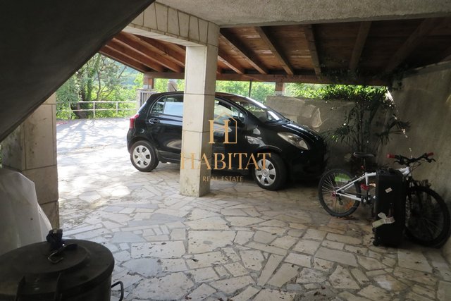 Apartment, 140 m2, For Sale + For Rent, Rijeka - Škurinje