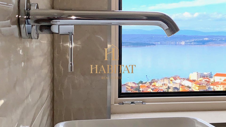 Luxury two bedroom apartment with an amazing panoramic view