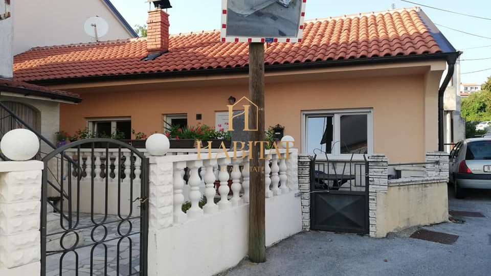 House, 76 m2, For Sale, Rijeka - Trsat