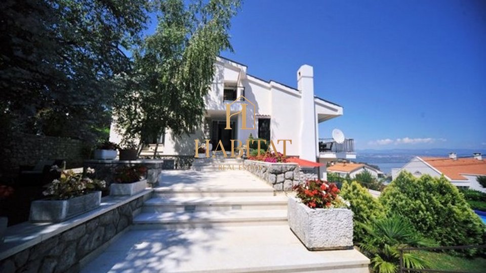 Opatija - Ičići, samostojeća villa ukupne površine 450 m2