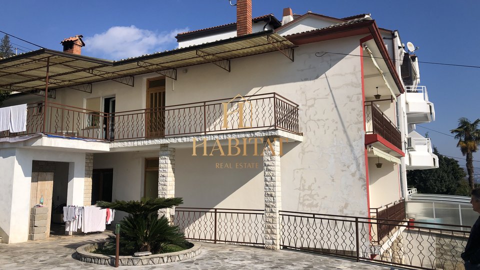 House, 350 m2, For Sale, Opatija - Ičići