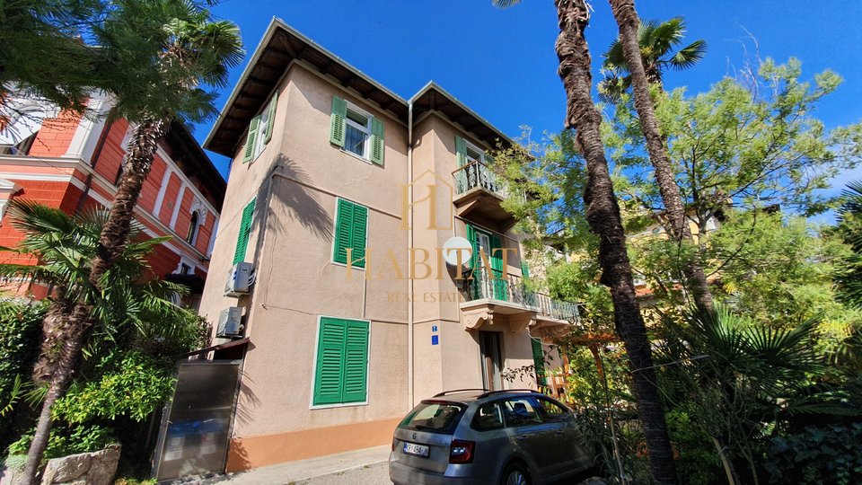 Apartment, 200 m2, For Sale, Opatija