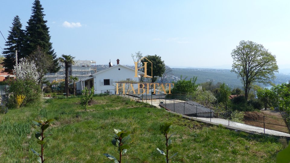House, 260 m2, For Sale, Opatija - Pobri